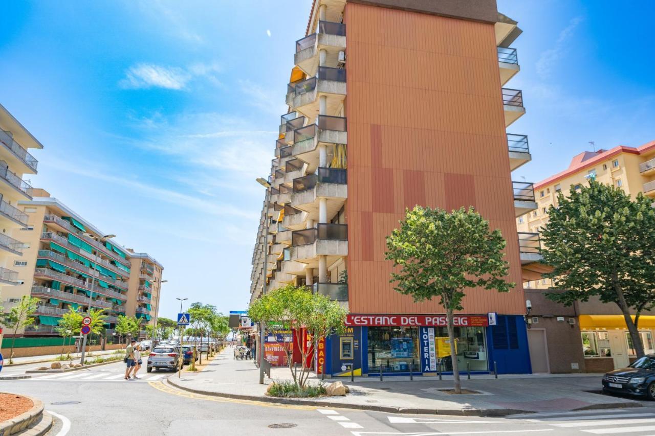 Homeholidaysrentals Playamar - Costa Barcelona Malgrat de Mar Exterior photo